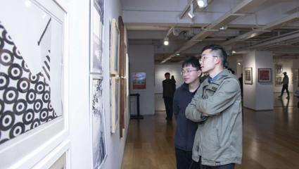 中國第二屆插圖藝術展在長沙隆重開幕，多元作品展現插圖藝術魅力